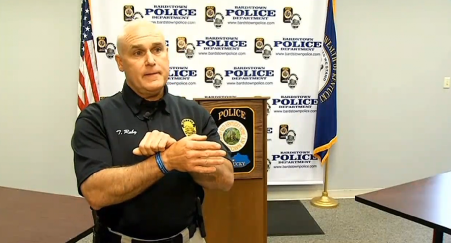Bardstown PD Chief mimes gun defect. Show us the GLOCK! (courtesy wdrb.com)
