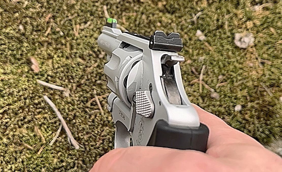 Smith & Wesson Model 317 Kit Gun .22 revolver review